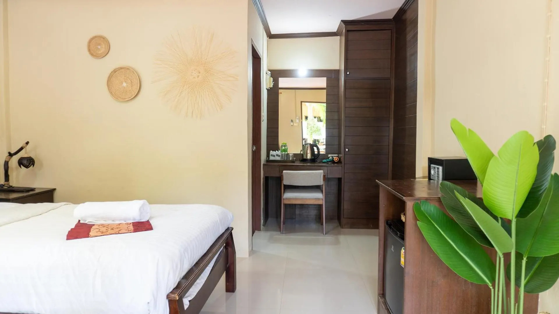 Lanta Riviera Beach Resort Ko Lanta 3*,