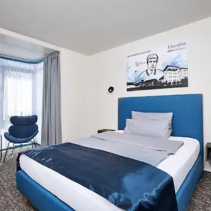 Schwertfirm 3* Karlsfeld