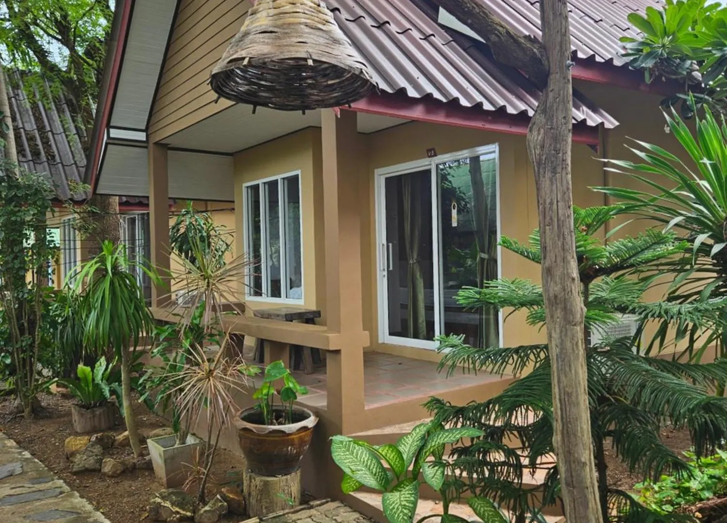 Lanta Riviera Beach Resort Ko Lanta